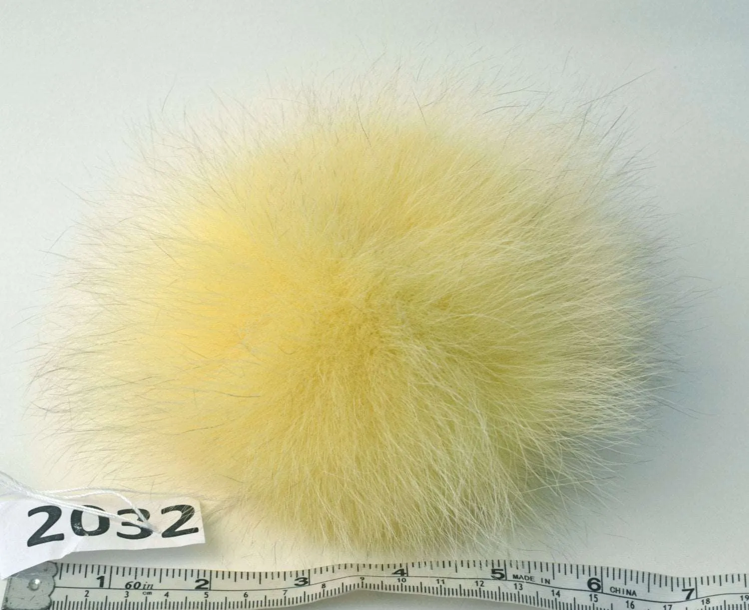 7" FOX POMPOM! Fur Pom-Pom, Real Fox Fur, Yellow Pom Pom, Fur Pom Pom, Fox Pompom, Real Fur, Pom, for Hat, Knitted, Children, Cap, Beanie