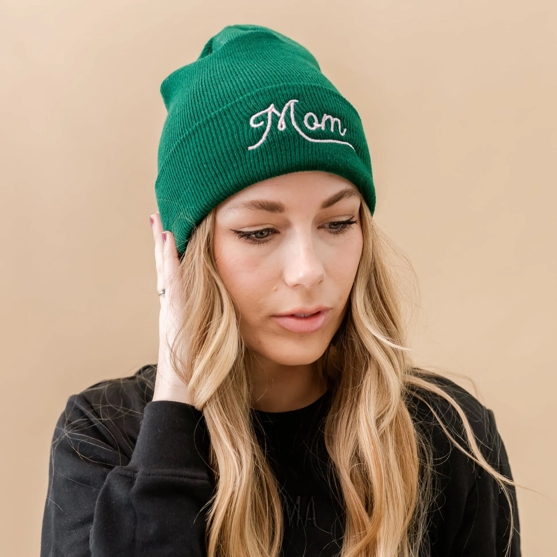 Adult Beanie - Mom (Script) - Green w/ Pink