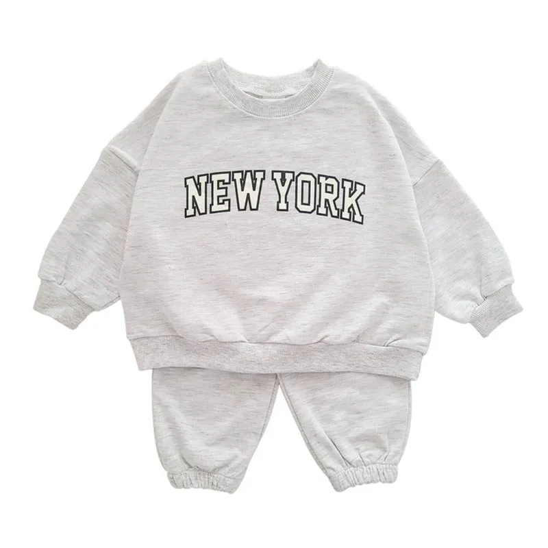 Baby Sweatshirt and Pants Set