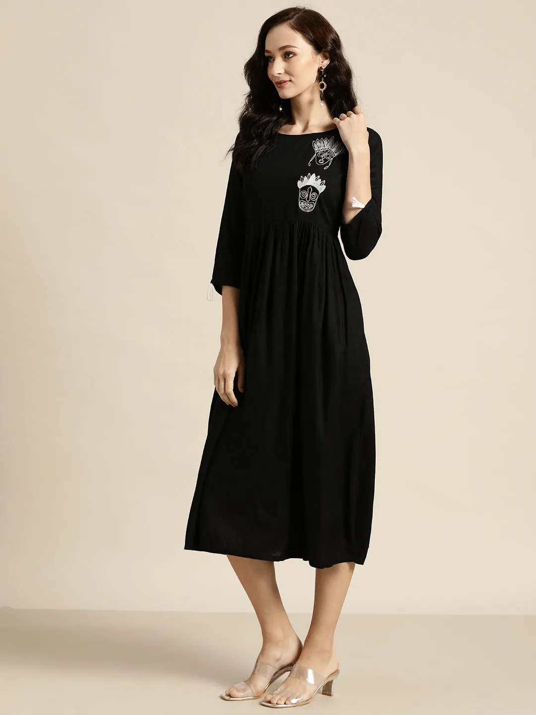 Black Face Motif Embroidered Liva Dress