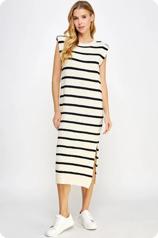 Cream/Black Chelsea Dress