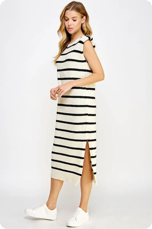 Cream/Black Chelsea Dress