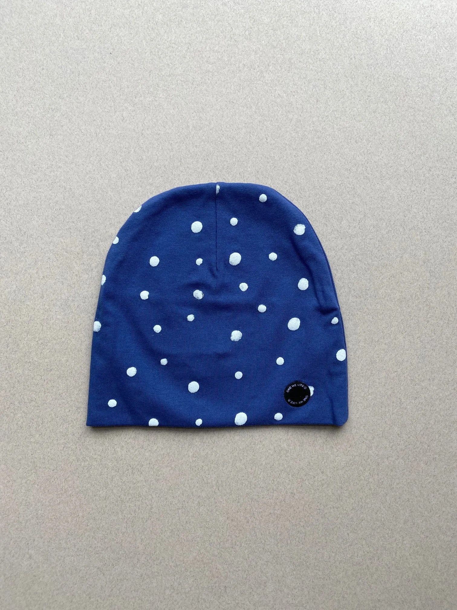 HAT DOTS BLUE