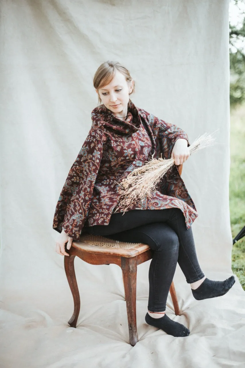 Kuscheliger Poncho ~ AURELIA