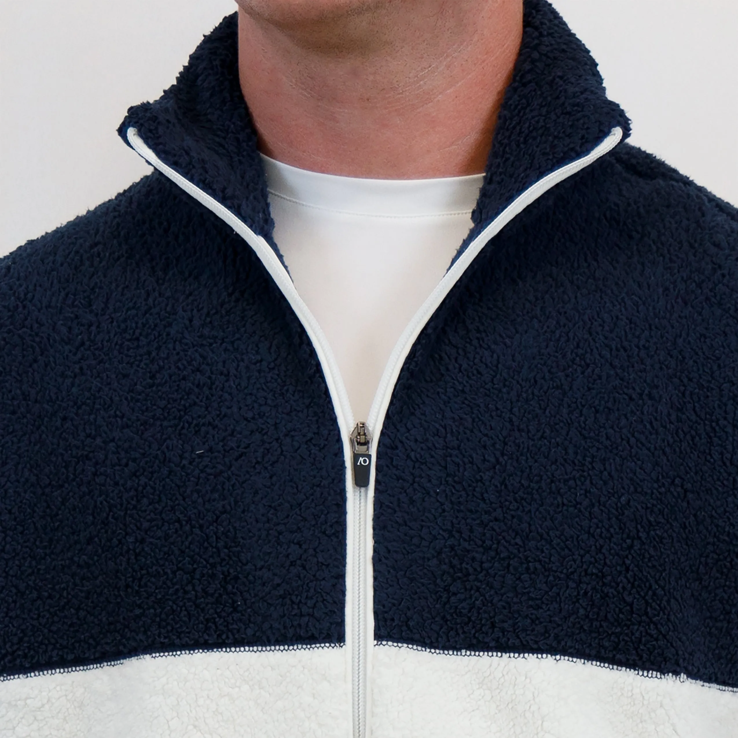 Lux Fleece - White/Navy