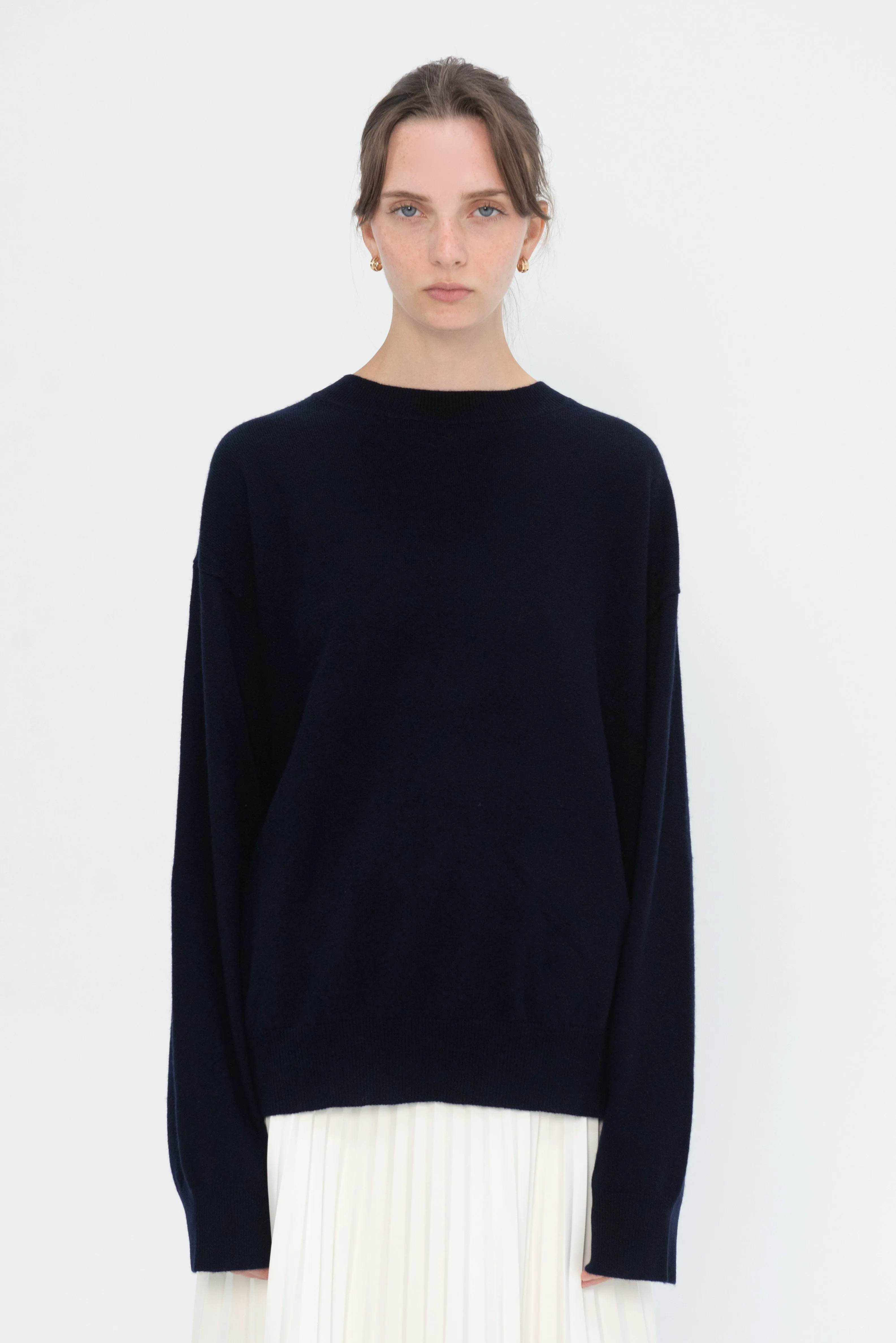 Molecule Cashmere Crewneck Sweater, Midnight