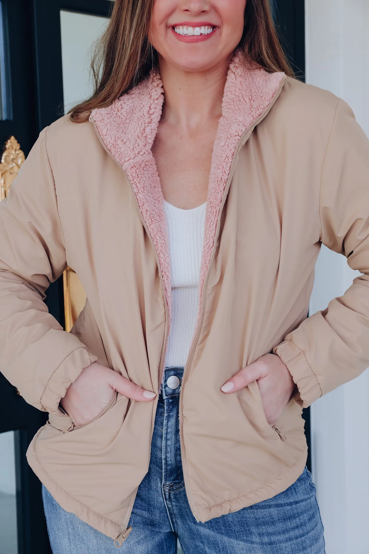 Rambler Peak Reversible Sherpa Jacket - Blush/Taupe