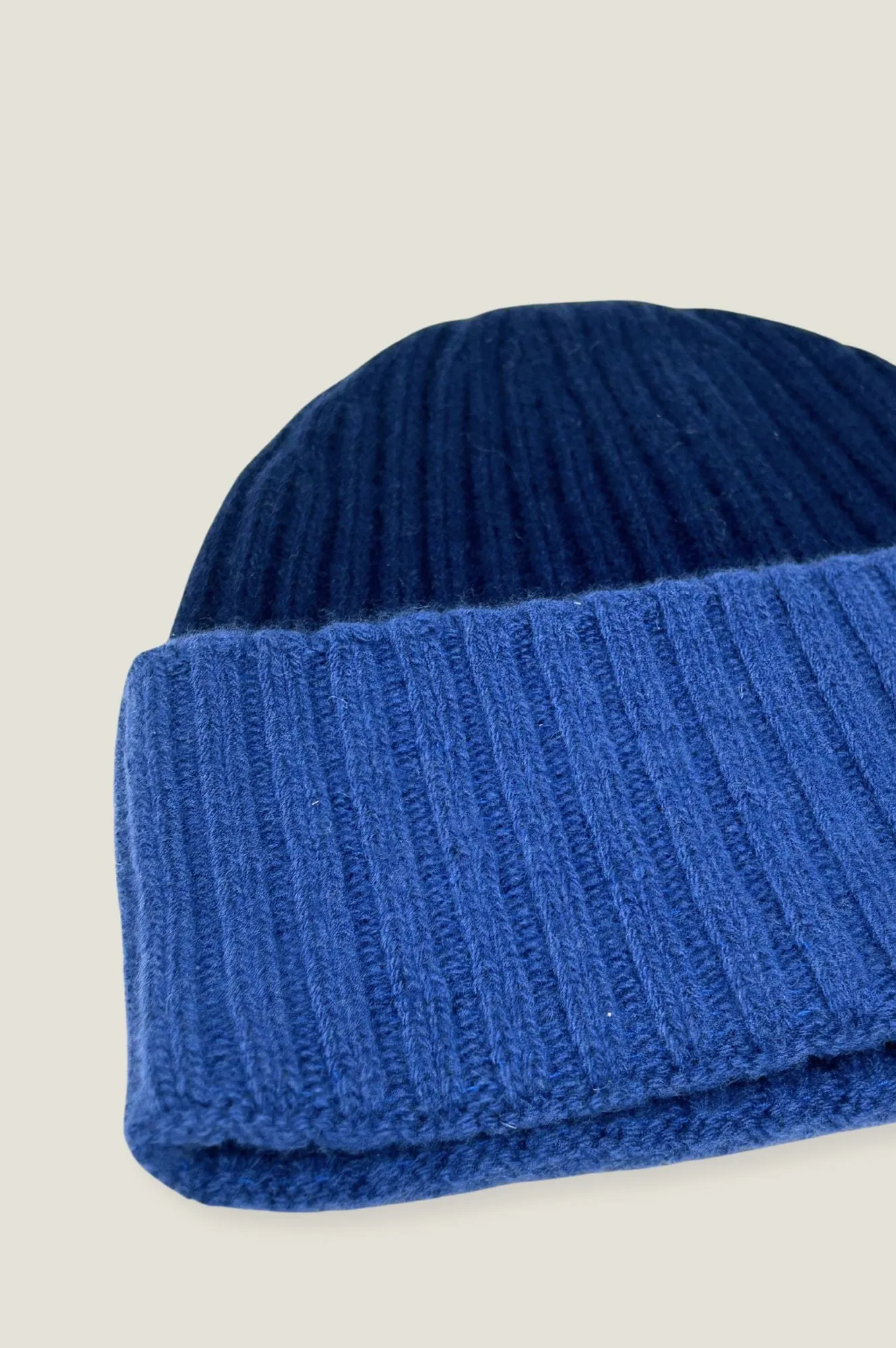 Ribbed Beanie | Navy/Blue