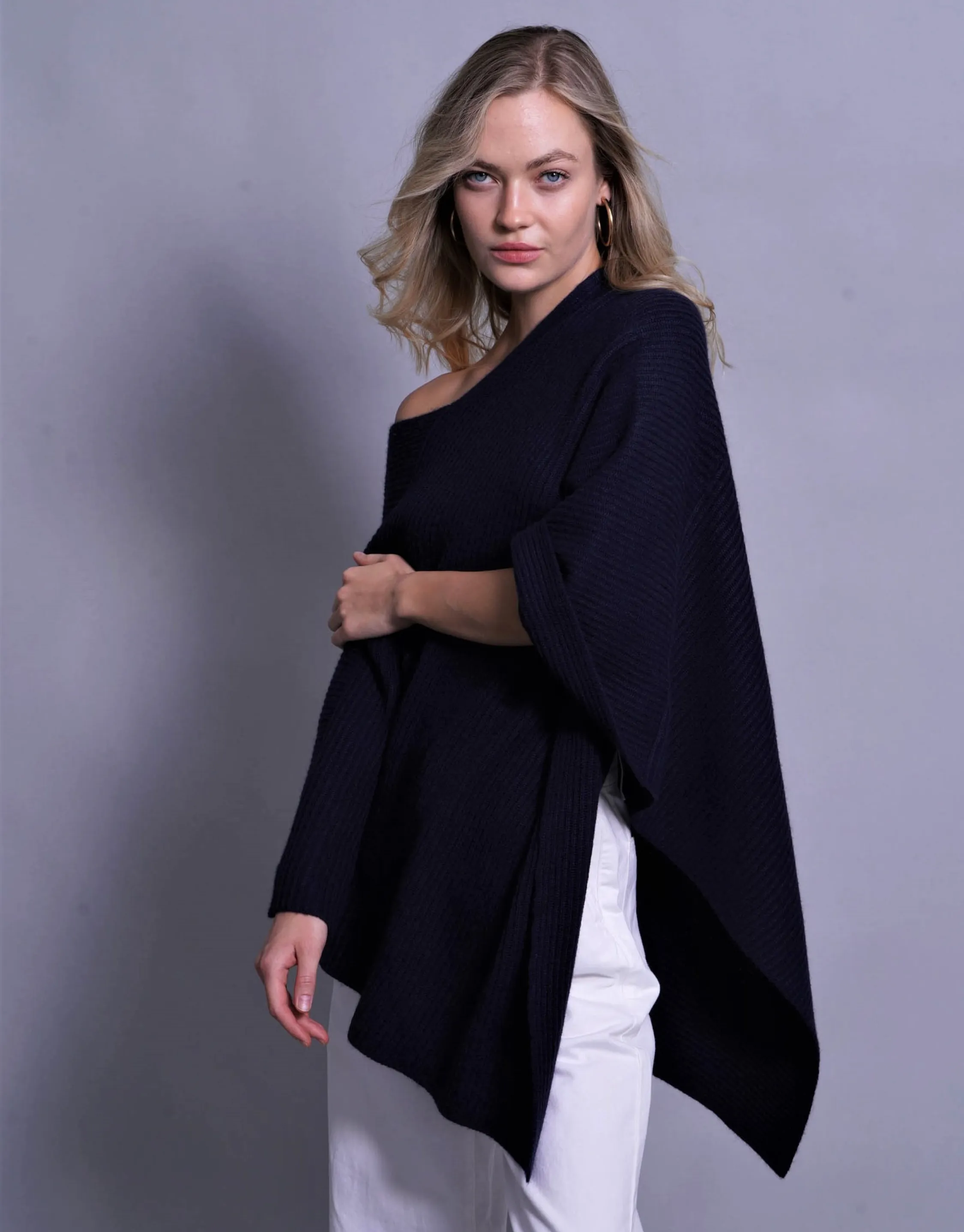 Thick Ribbed Poncho in Dark Navy