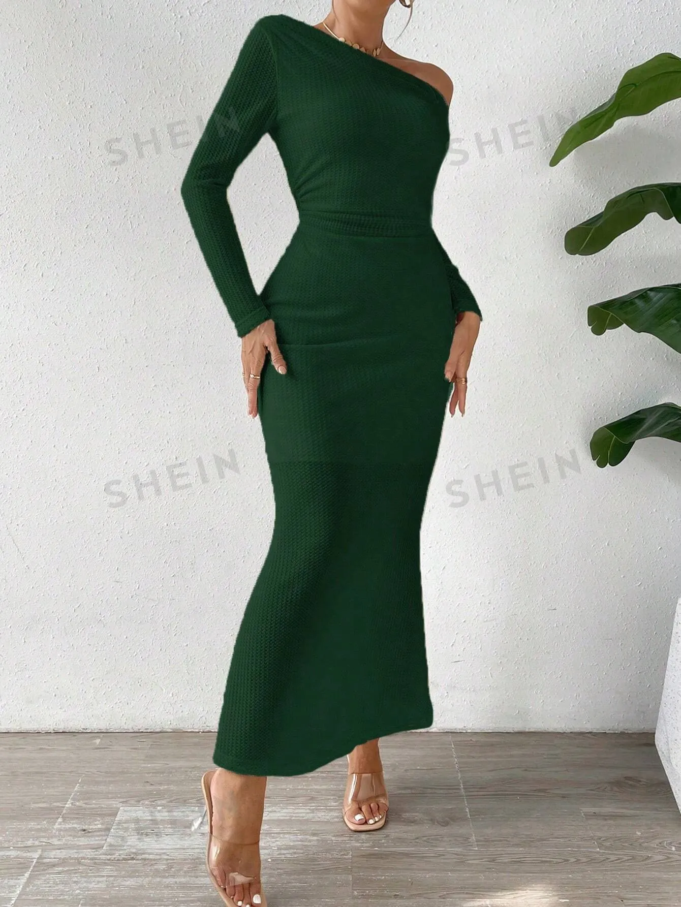 Women's Asymmetric Off Shoulder FishTail Dress